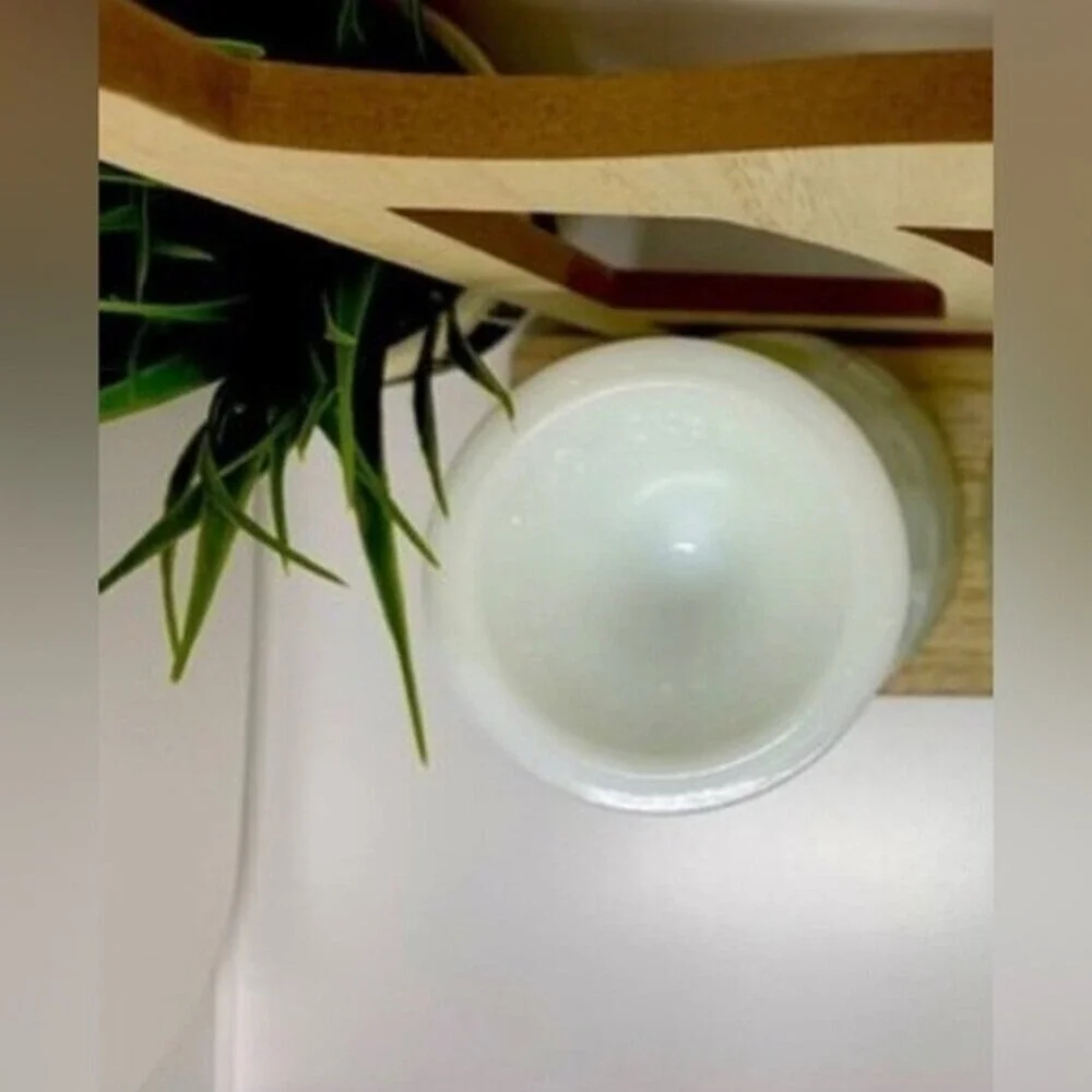 E.O.Brody Vintage‎ White Milk Glass Thumb Print Pattern Vase Planter Bowl Dish
